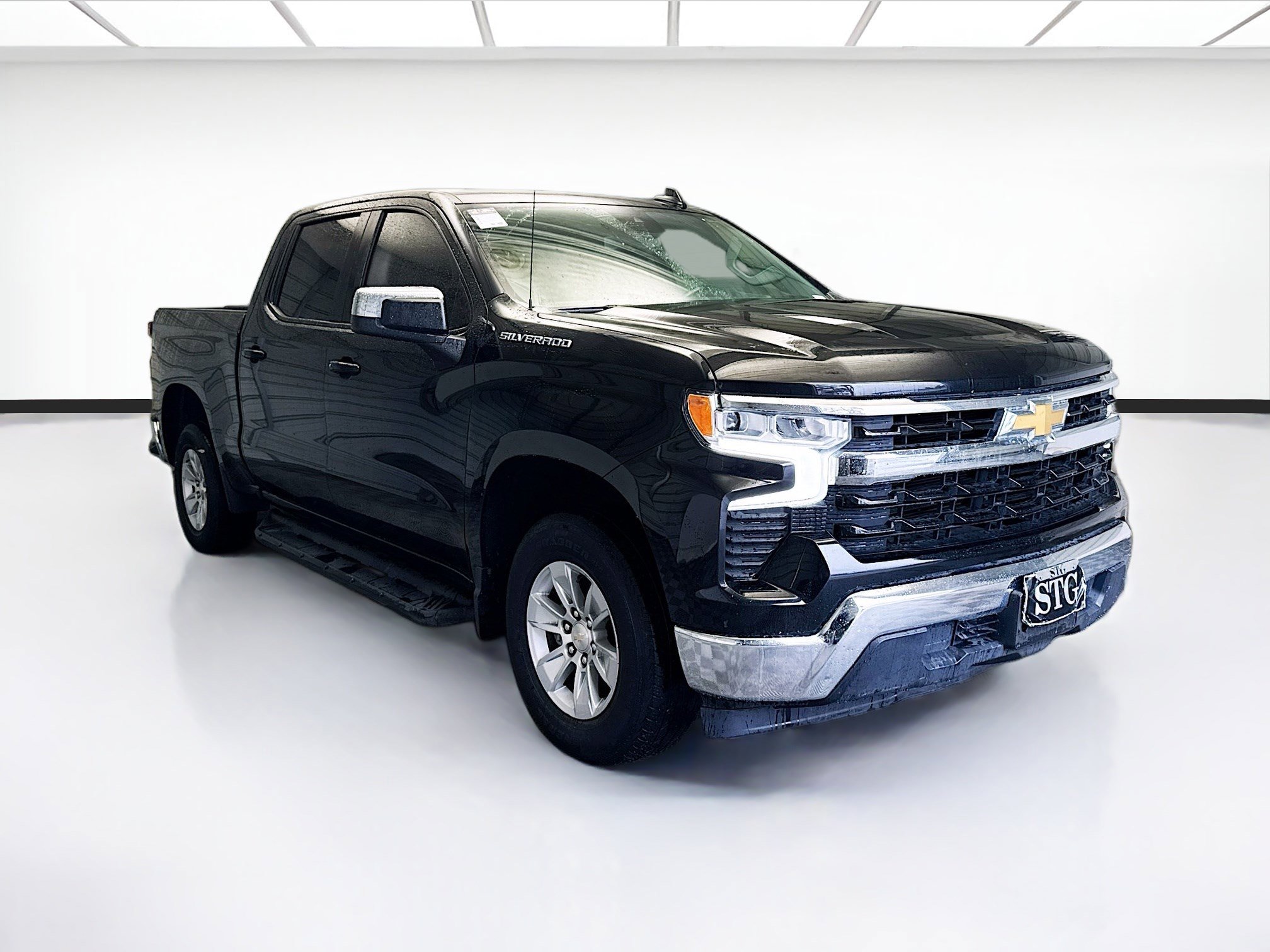 Used 2022 Chevrolet Silverado 1500 LT image 3