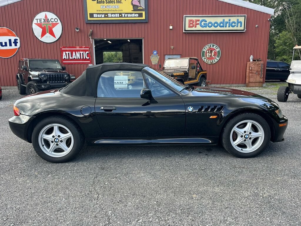 Used 1999 BMW Z3 2.5i RWD image 3