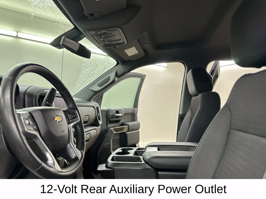 Used 2022 Chevrolet Silverado 1500 LT AWD/4WD image 35