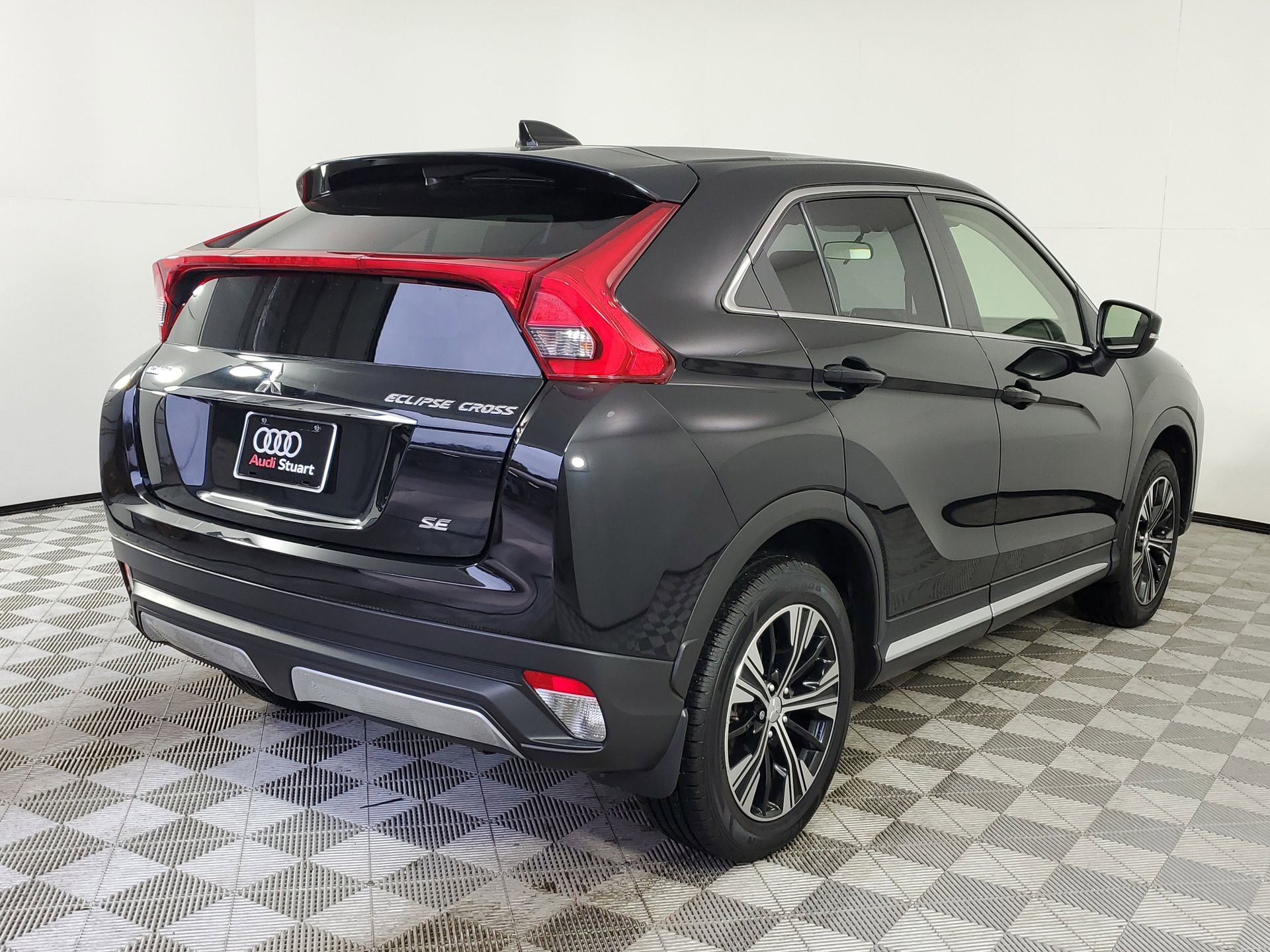 Used 2019 Mitsubishi Eclipse Cross SE image 10
