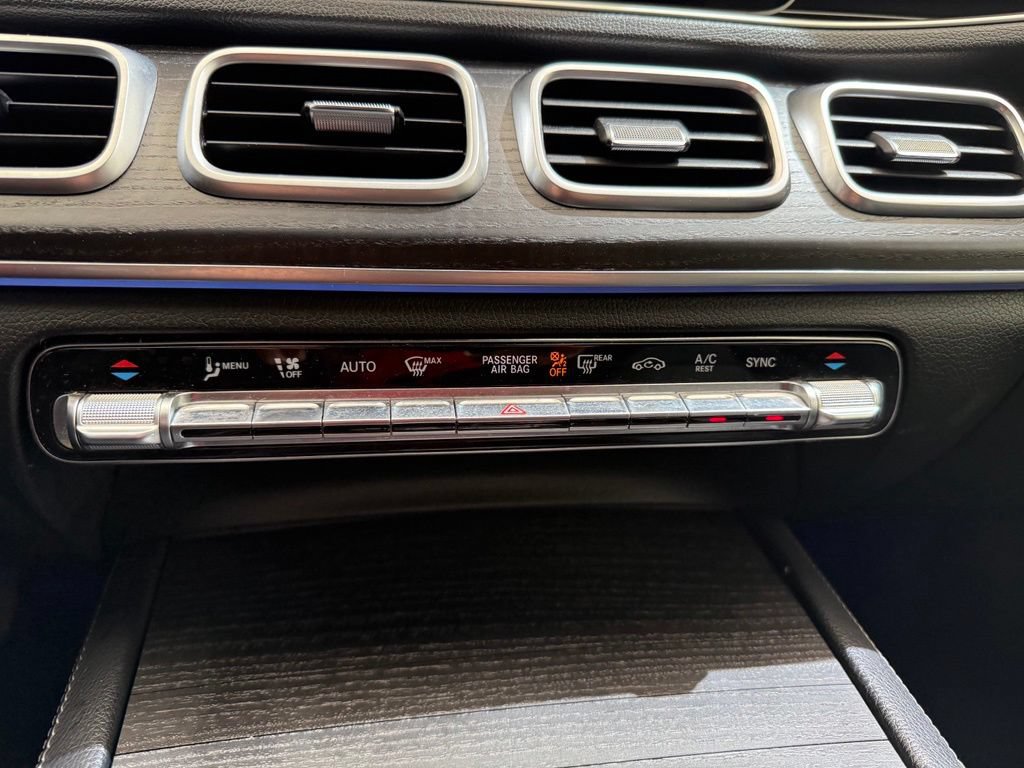 Used 2021 Mercedes-Benz GLE 580 4MATIC image 21