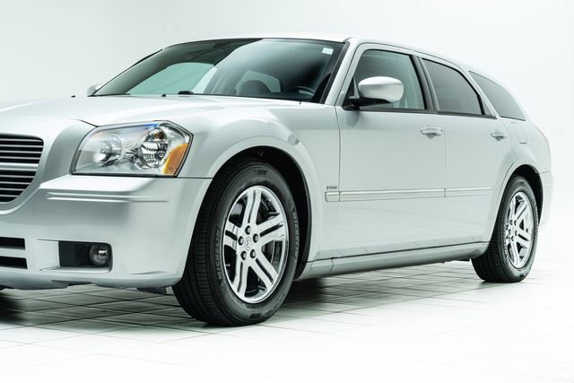 Used 2005 Dodge Magnum R/T w/ Convenience Group II image 9