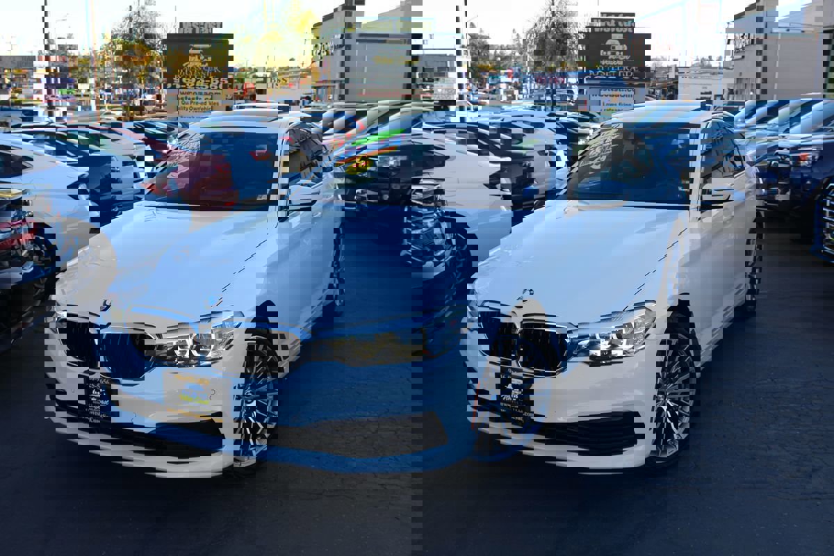 Used 2019 BMW 530i xDrive image 41