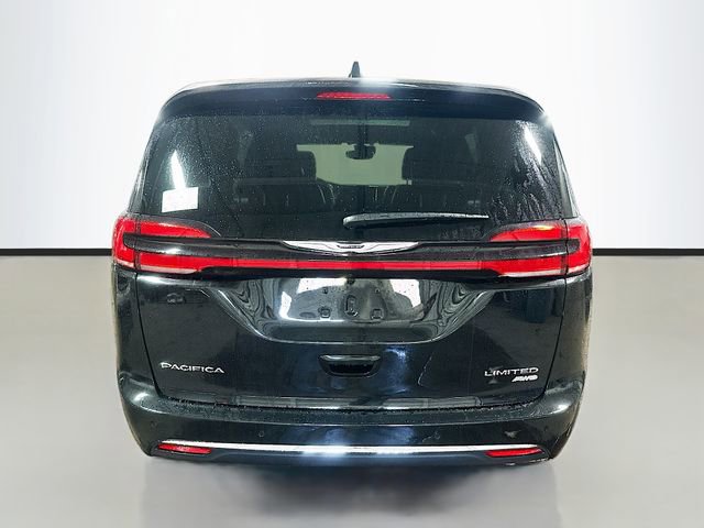 New 2026 Chrysler Pacifica Limited image 7