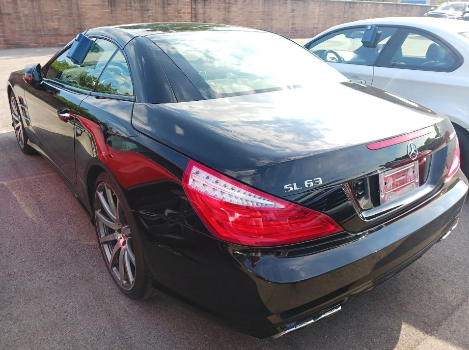Used 2015 Mercedes-Benz SL 63 AMG image 4