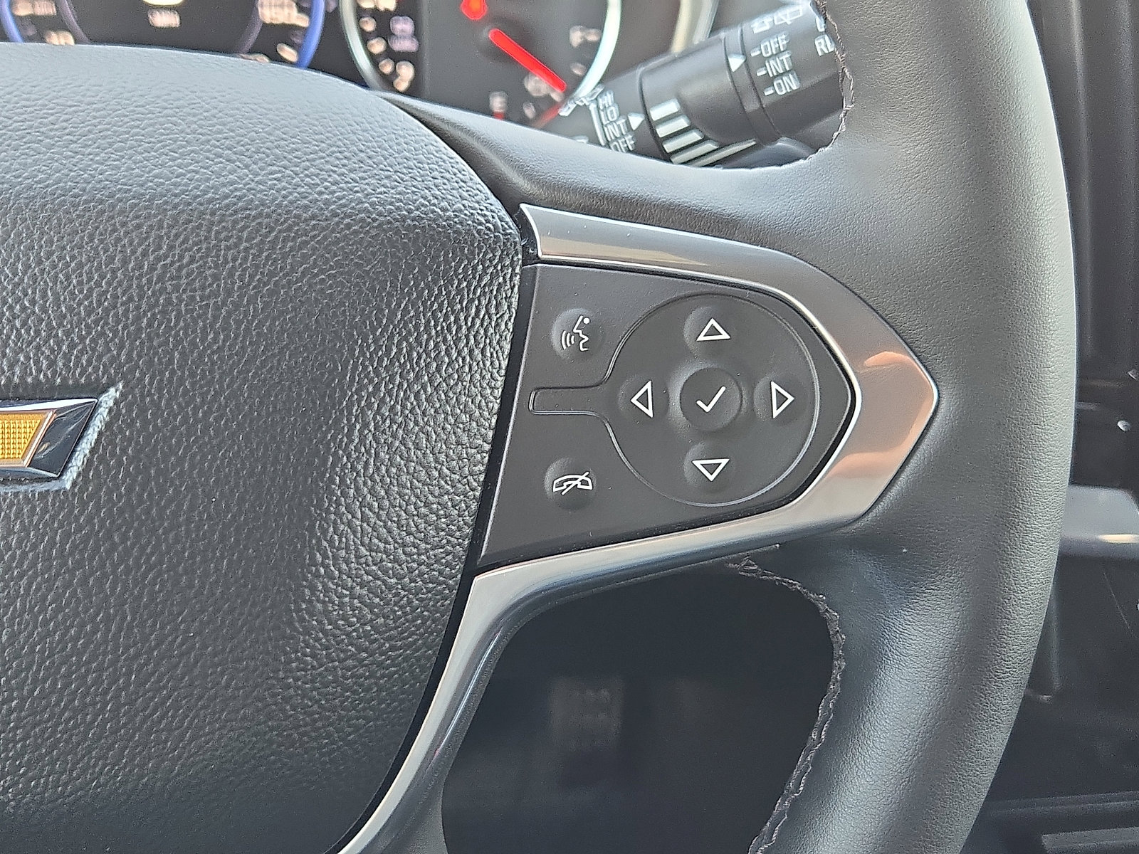 Used 2023 Chevrolet Traverse High Country w/ LPO, Floor Liner Package image 26