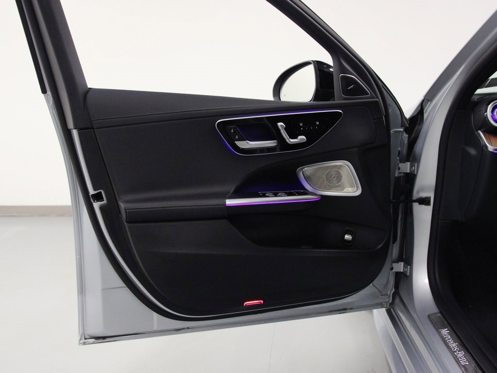Certified 2023 Mercedes-Benz C 300 4MATIC Sedan image 18