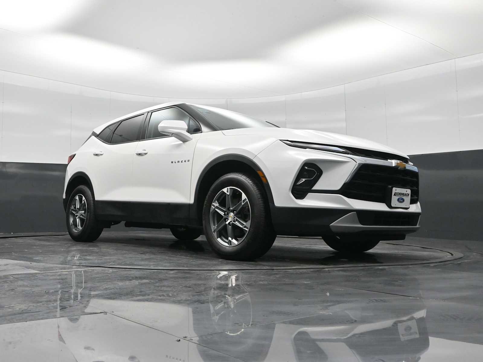 Used 2023 Chevrolet Blazer LT AWD/4WD image 25