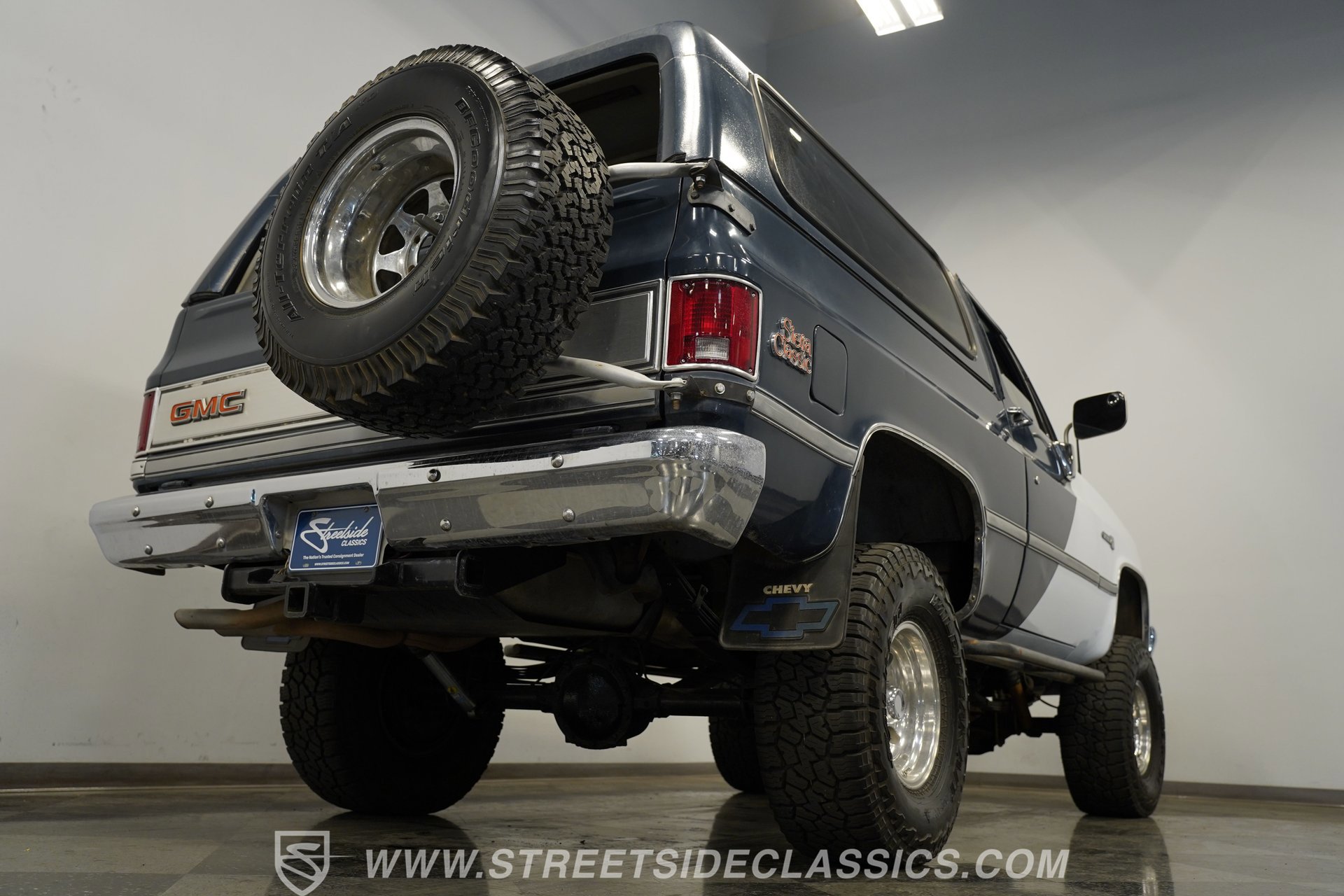 Used 1988 GMC Jimmy 4WD image 30