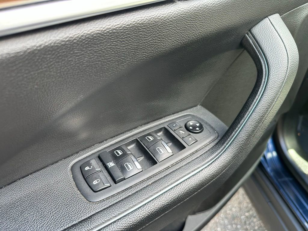 Used 2022 Maserati Levante GT image 36