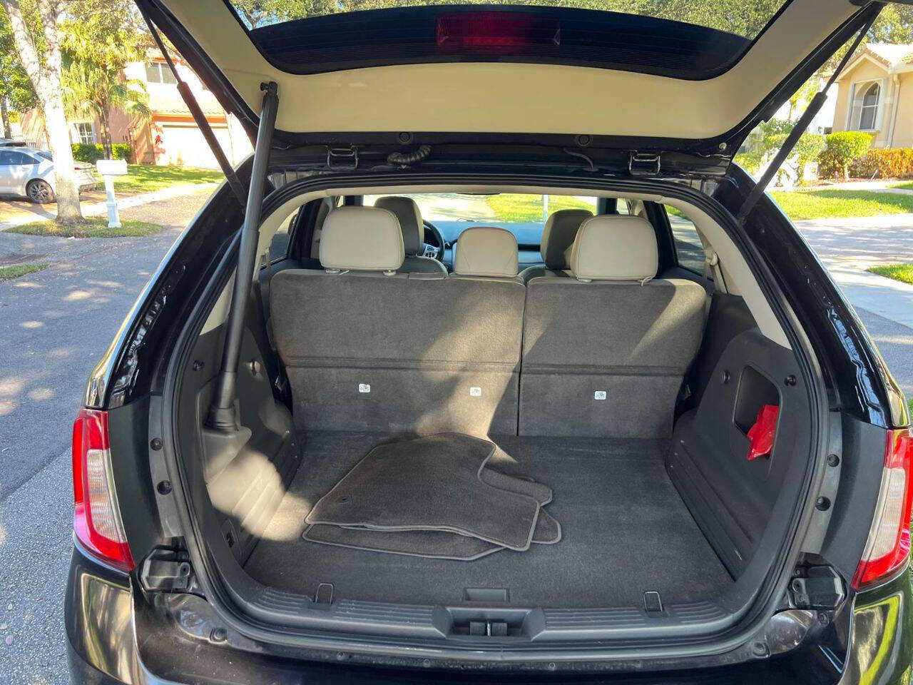 Used 2013 Ford Edge SEL image 23