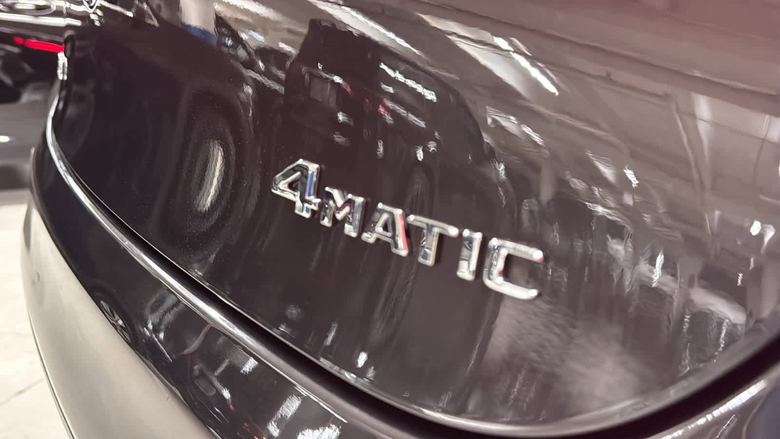 Used 2023 Mercedes-Benz GLC 300 4MATIC Coupe image 12