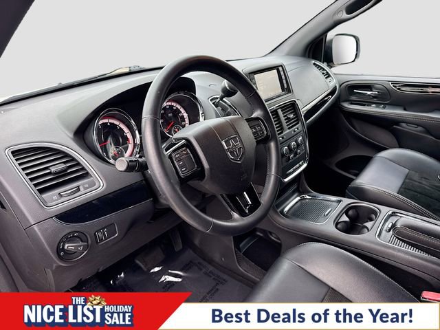 Used 2014 Dodge Grand Caravan SXT image 9