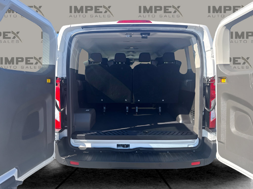 Used 2024 Ford Transit 350 XLT RWD image 25