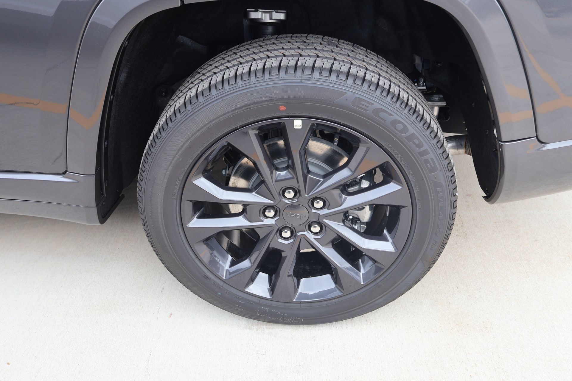 New 2026 Jeep Grand Cherokee L Limited AWD/4WD image 20