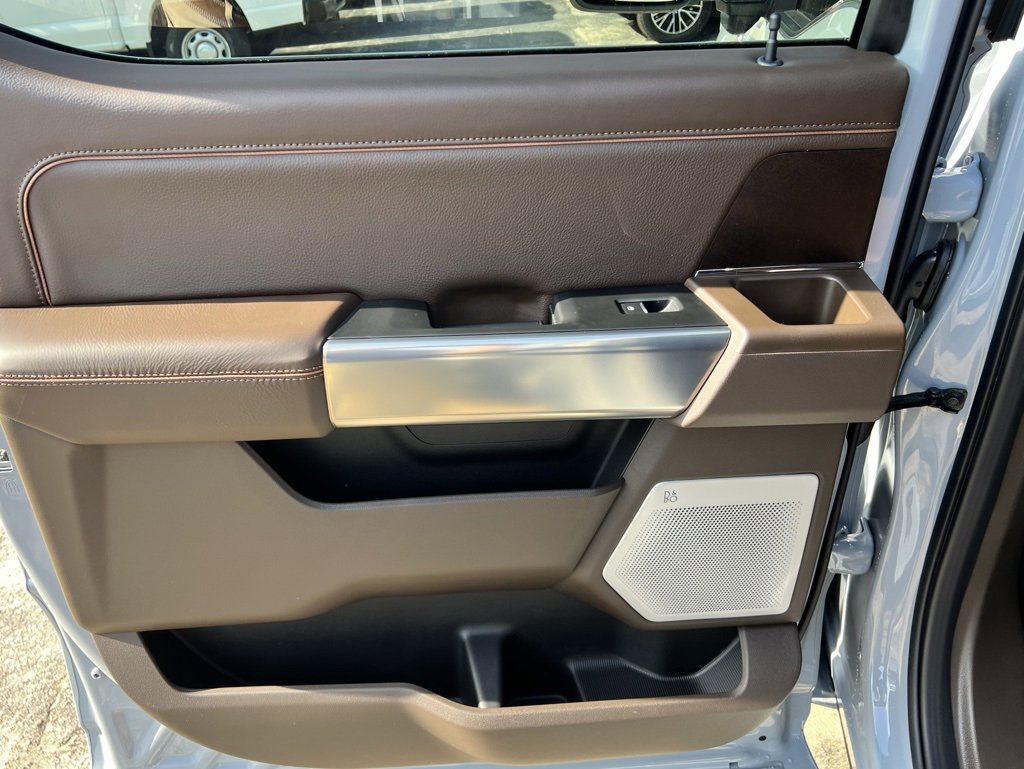 New 2025 Ford F250 King Ranch w/ Chrome Package image 17