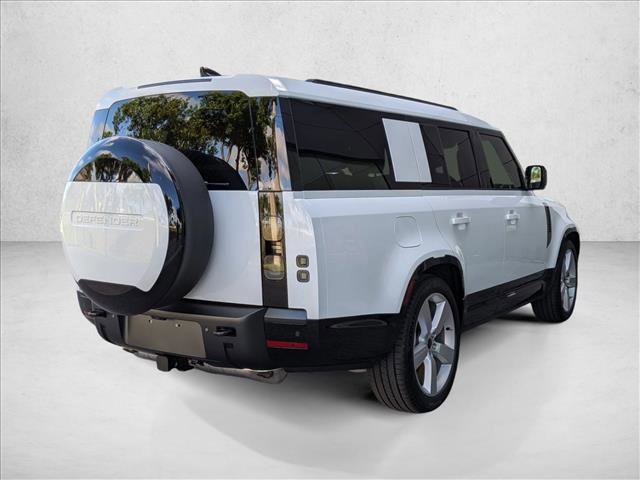 New 2026 Land Rover Defender 130 X-Dynamic SE video 2