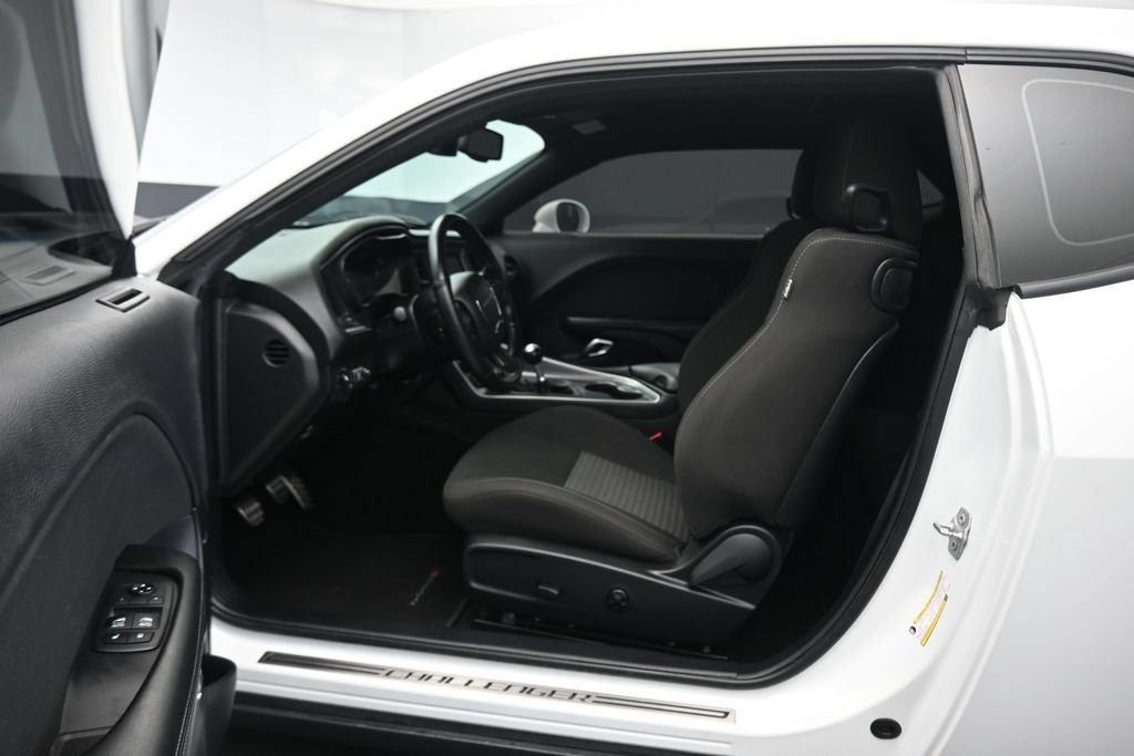 Used 2019 Dodge Challenger R/T Scat Pack w/ Shaker Package RWD image 12
