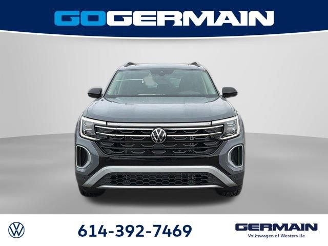 New 2026 Volkswagen Atlas Peak Edition image 3