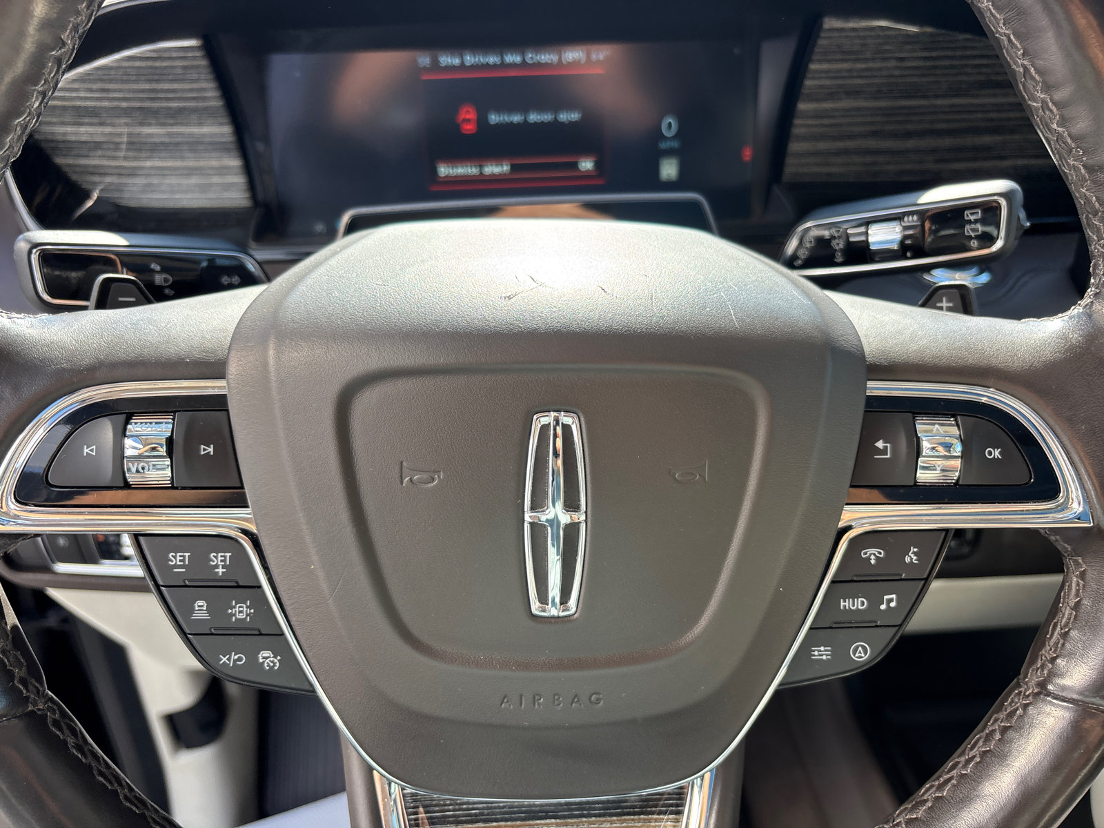 Used 2023 Lincoln Navigator L Black Label AWD/4WD image 15