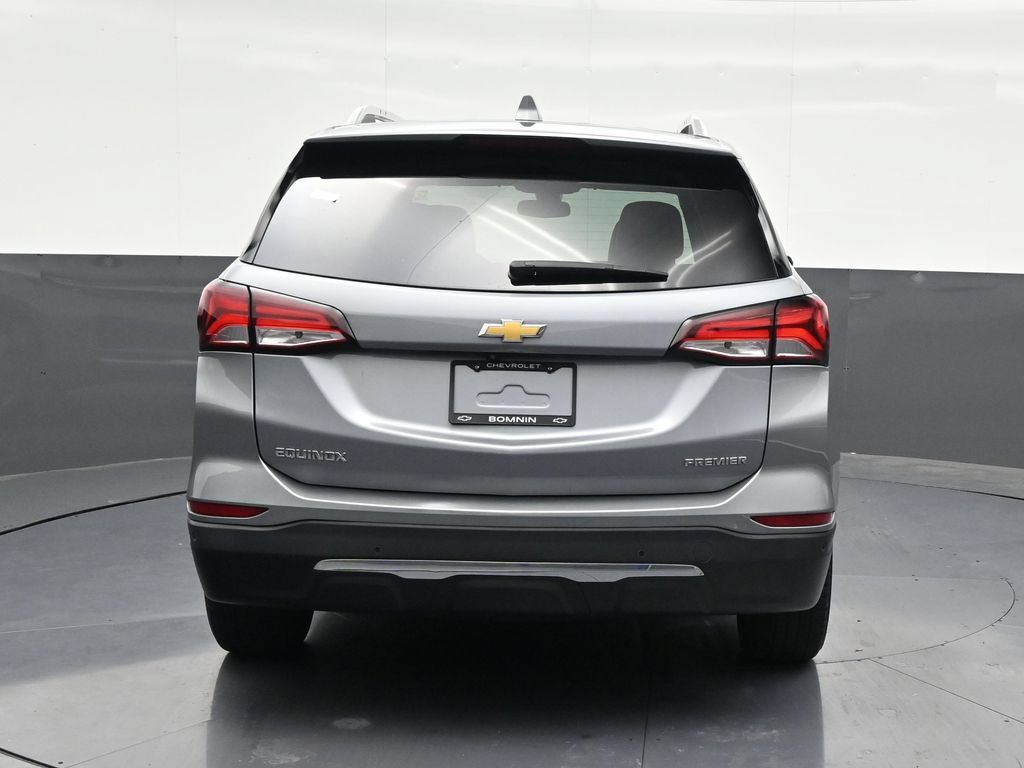 Used 2023 Chevrolet Equinox Premier FWD image 4