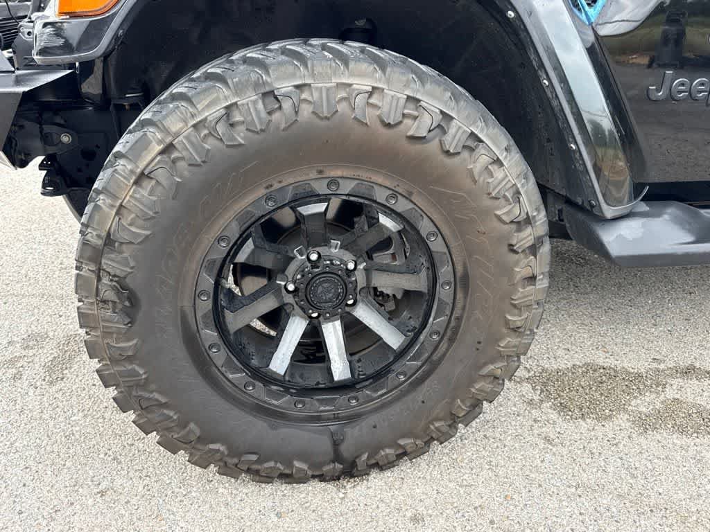 Used 2022 Jeep Gladiator Overland AWD/4WD image 10