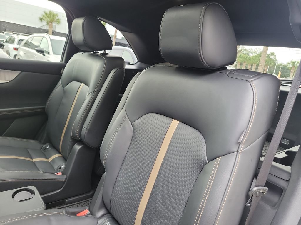 Certified 2024 MAZDA CX-90 3.3 Turbo S w/ Premium Package image 16