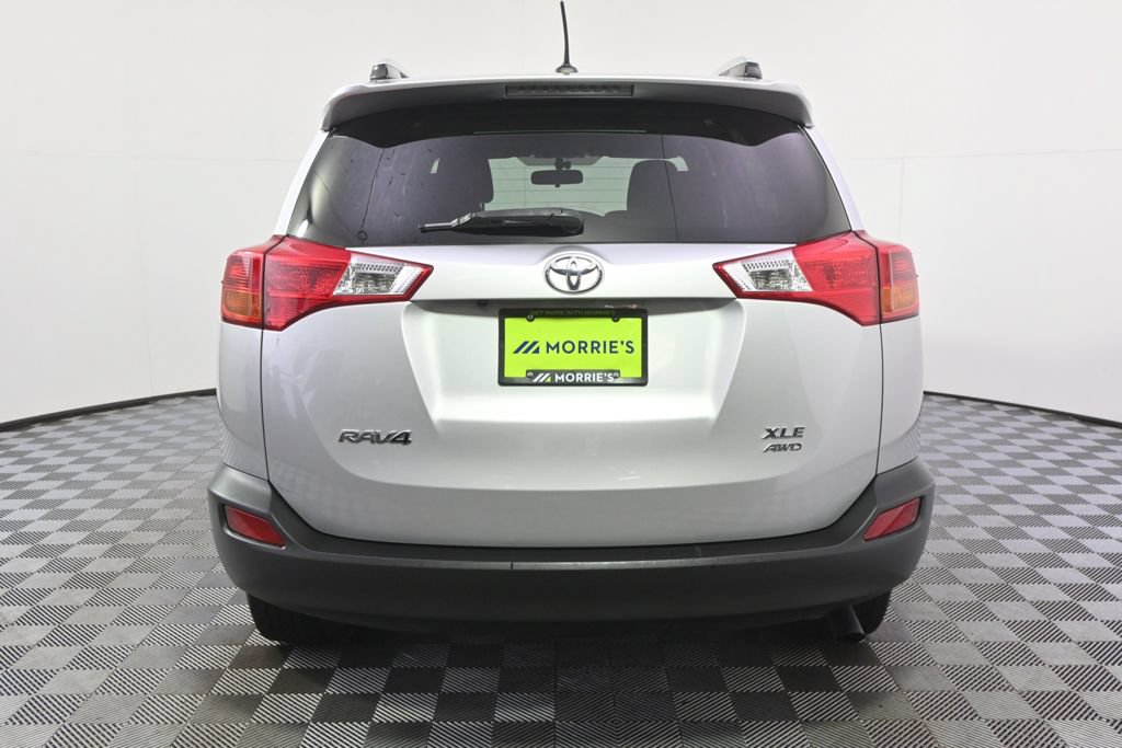 Used 2014 Toyota RAV4 XLE AWD/4WD image 5