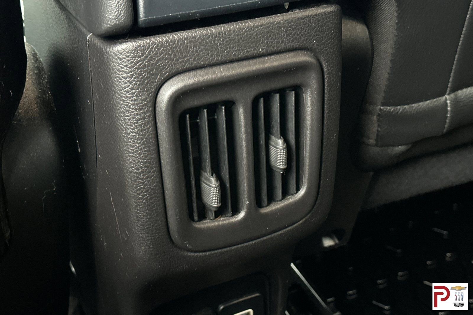 Used 2019 Jeep Compass Latitude image 14