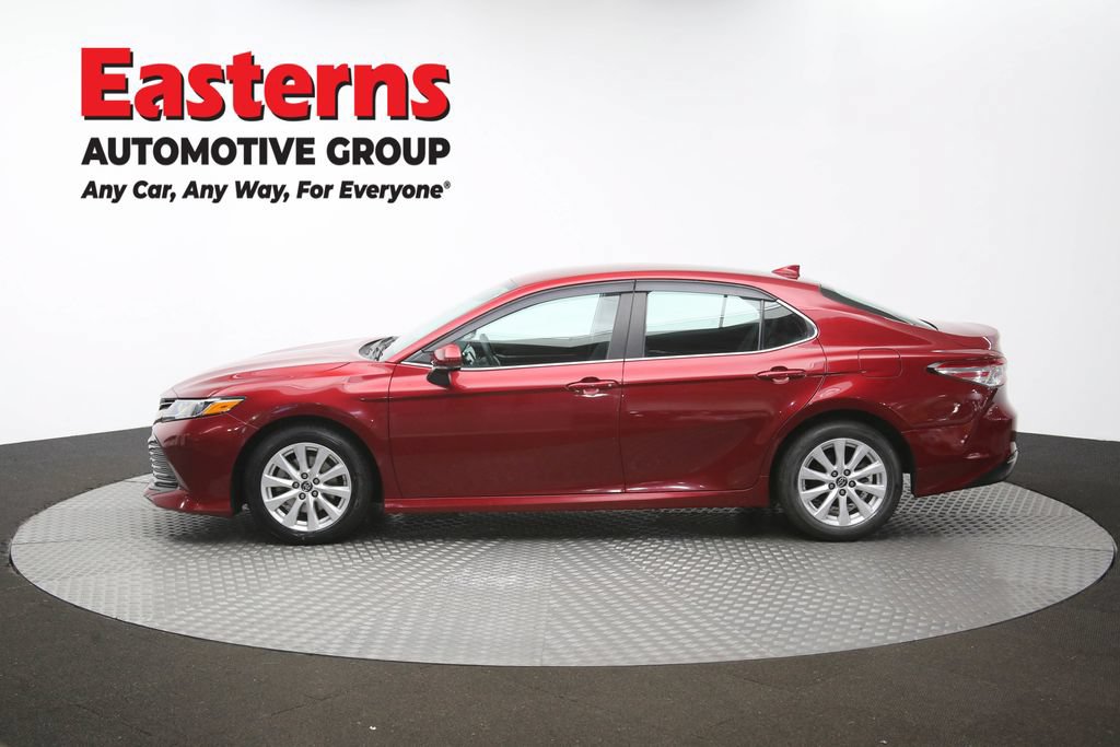 Used 2019 Toyota Camry LE FWD image 57