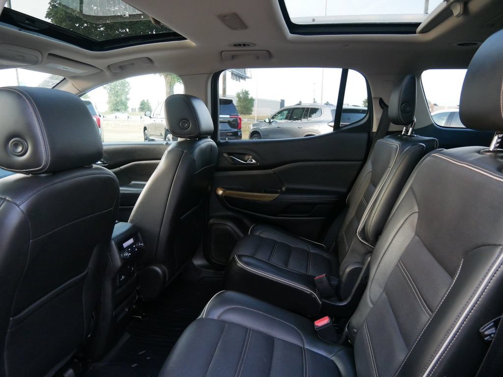 Used 2018 GMC Acadia Denali AWD/4WD image 10