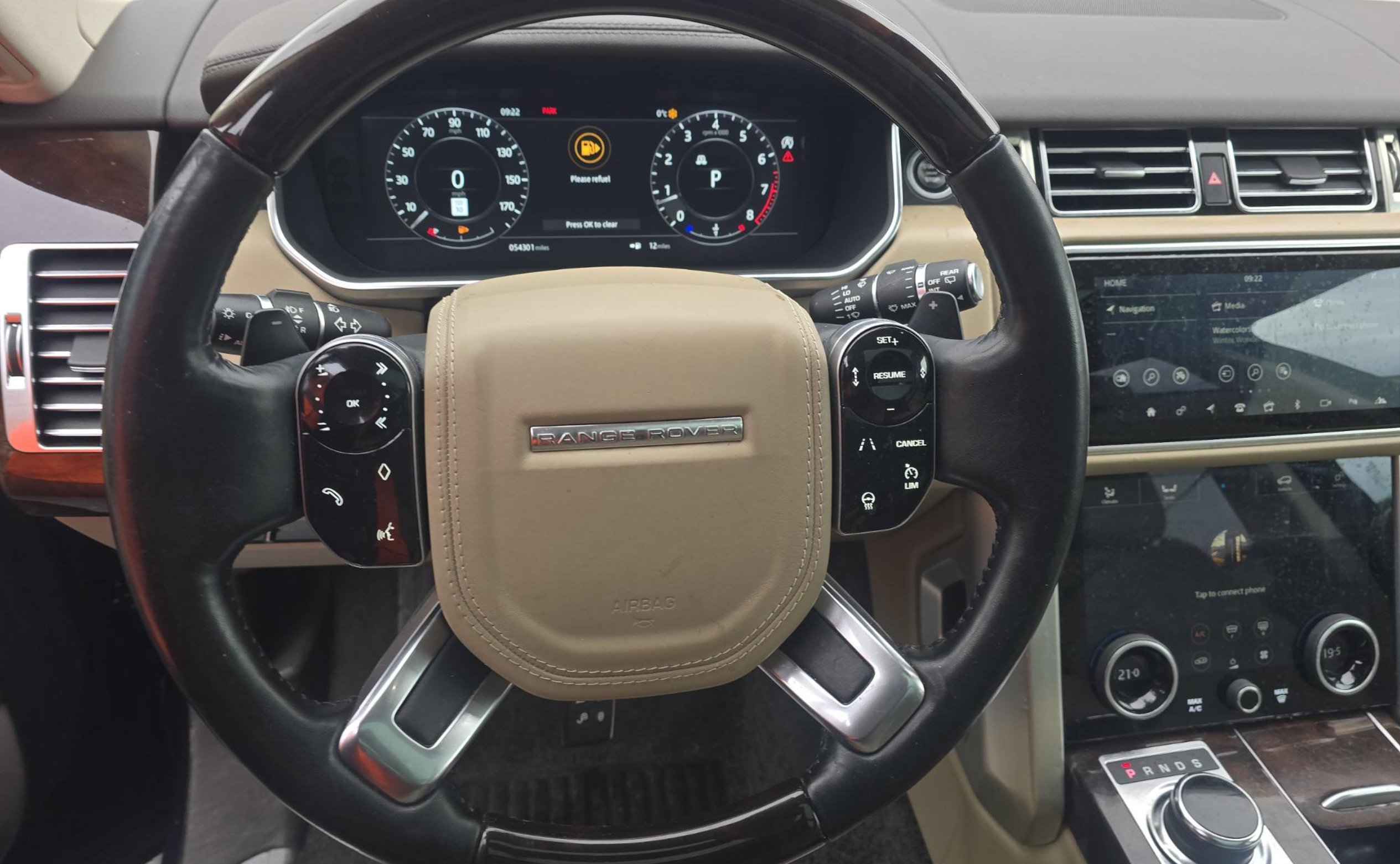 Used 2019 Land Rover Range Rover Long Wheelbase Supercharged image 6