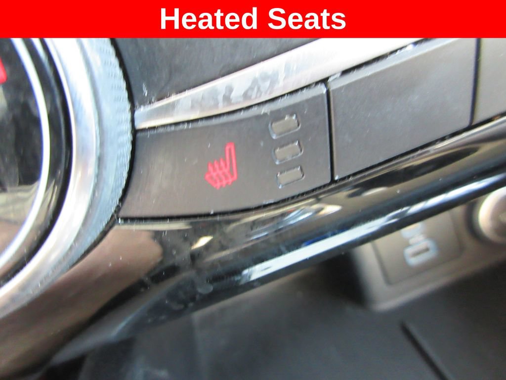 Used 2021 Ford Escape SE w/ SE Sport Appearance Package FWD image 16