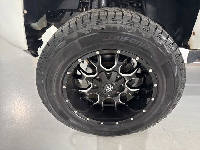 Used 2013 Chevrolet Tahoe LT w/ Suspension Package, Off-Road AWD/4WD image 5