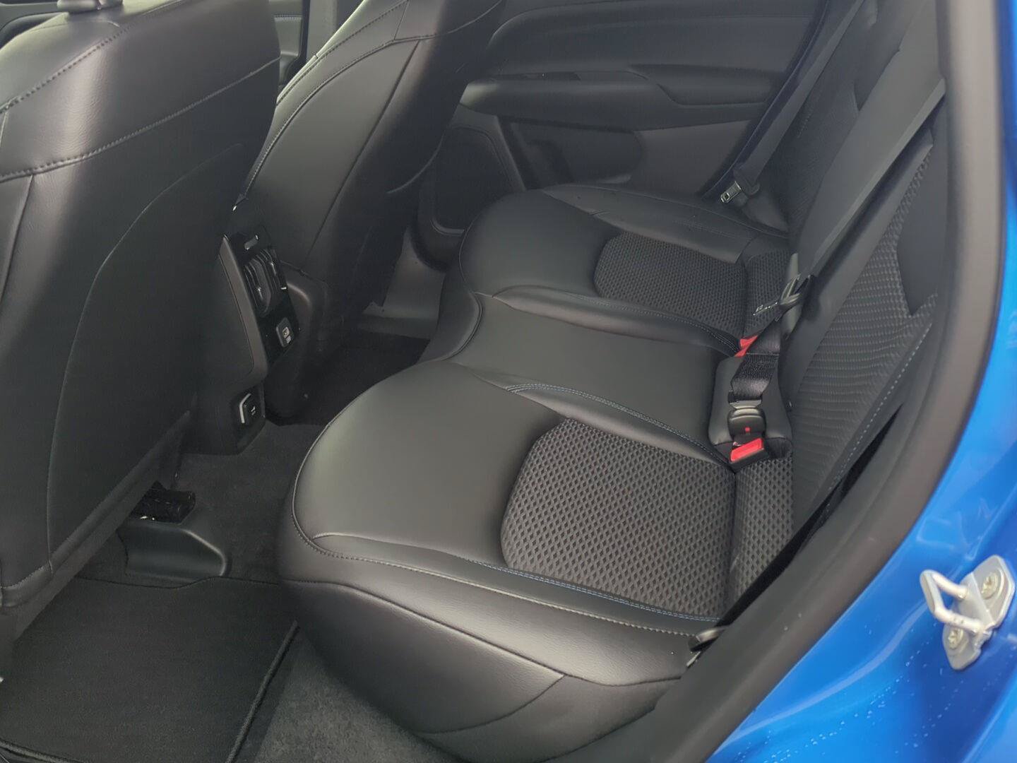 New 2026 Jeep Compass Latitude AWD/4WD image 9