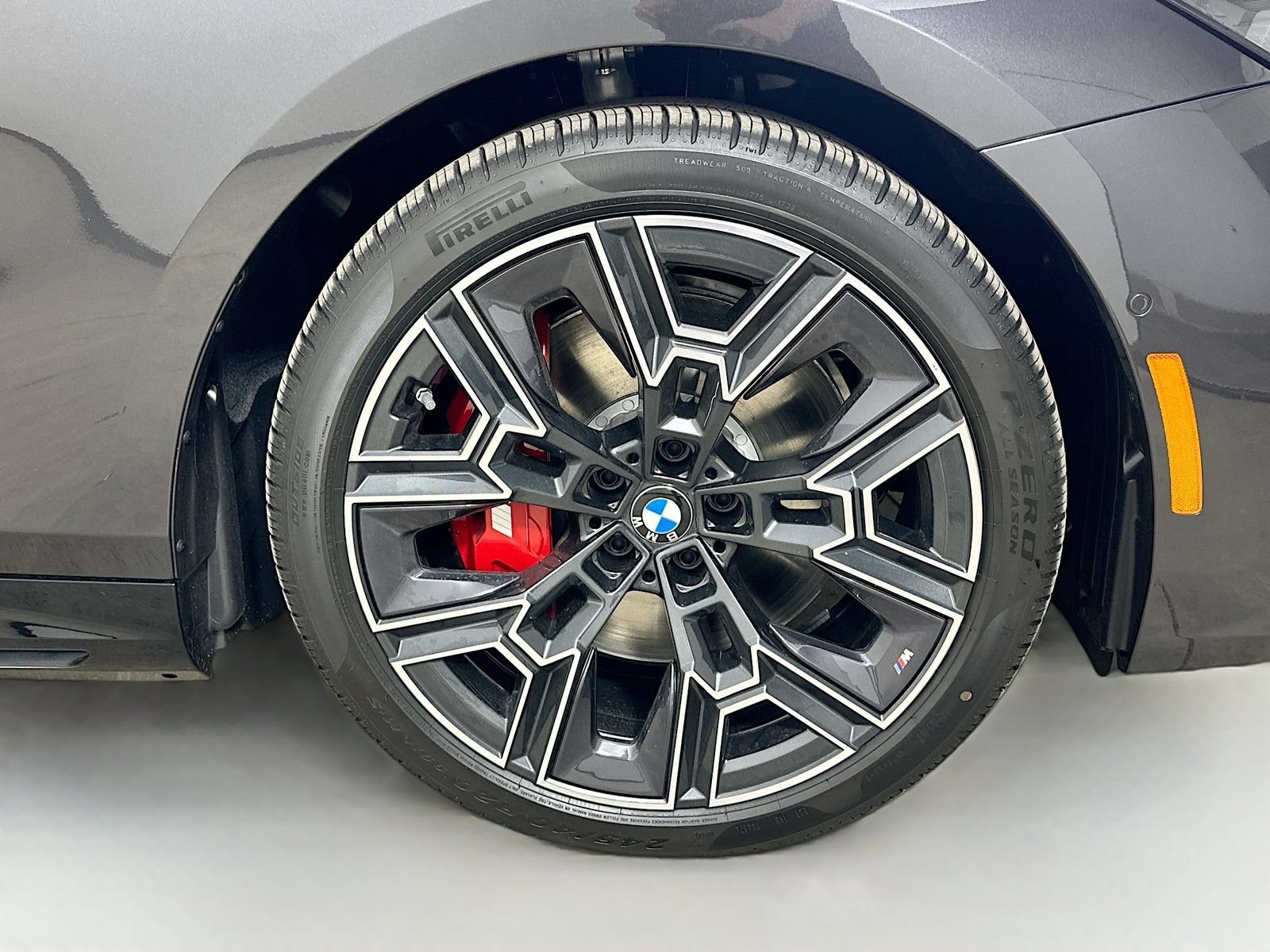 New 2027 BMW i5 xDrive40 w/ M Sport Package AWD/4WD image 10