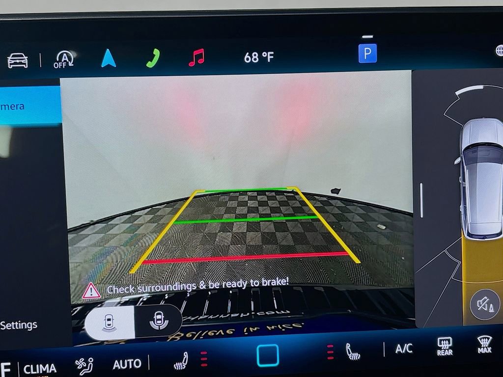 New 2025 Volkswagen Tiguan SE R-Line image 16