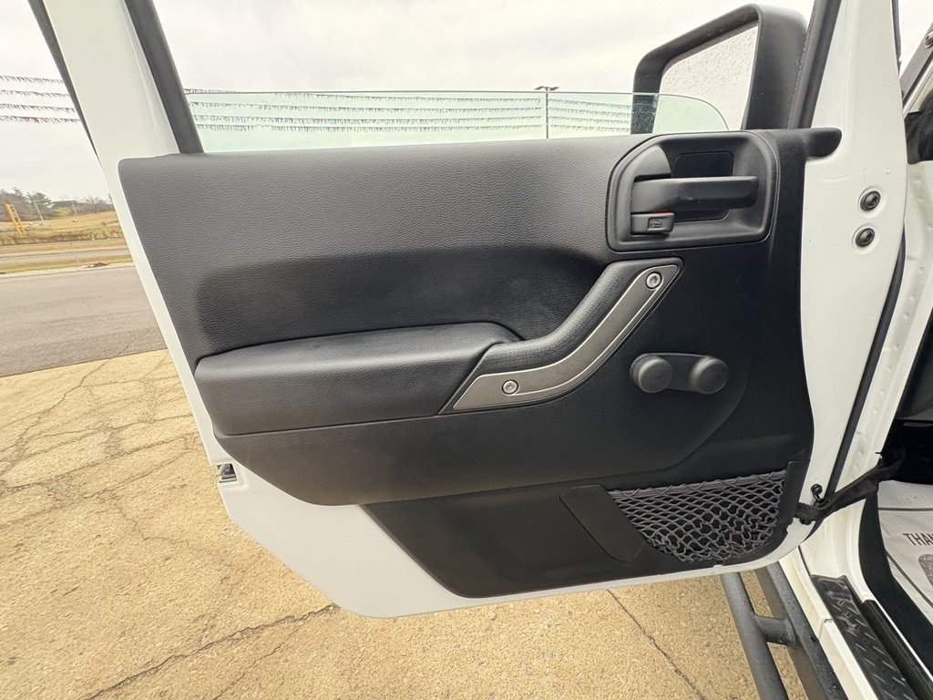 Used 2018 Jeep Wrangler Willys Wheeler image 18