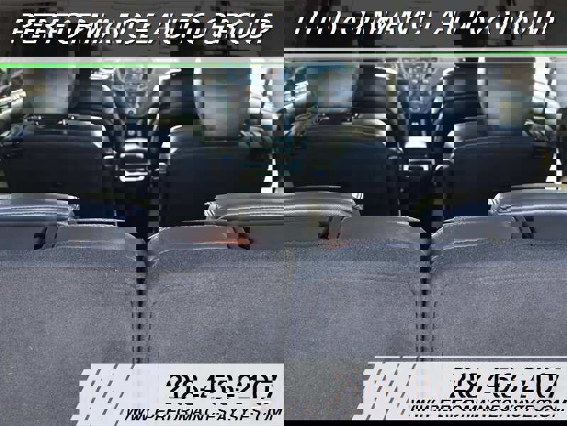 Used 2017 Hyundai Santa Fe Limited image 7