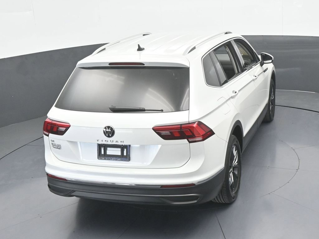 Used 2023 Volkswagen Tiguan SE image 50