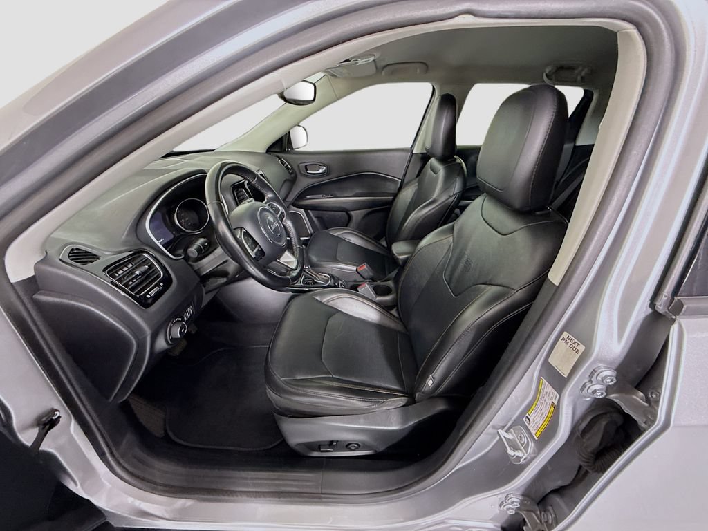 Used 2019 Jeep Compass Limited FWD image 19