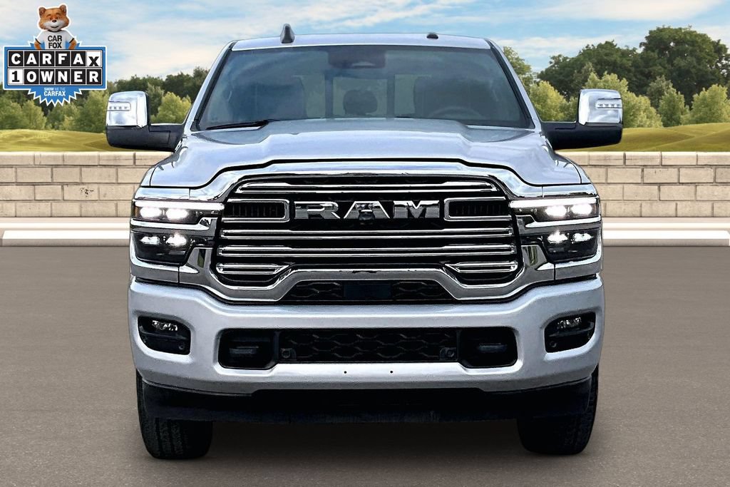 Used 2026 RAM 2500 Laramie AWD/4WD image 3