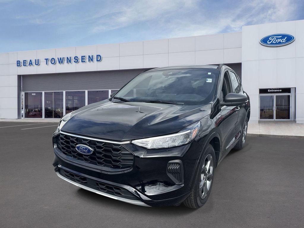 Certified 2023 Ford Escape ST-Line w/ Tech Pack #1 image 3