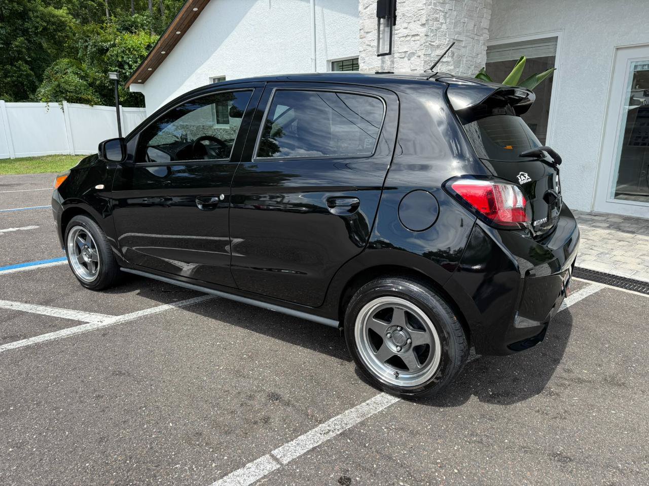 Used 2024 Mitsubishi Mirage ES FWD image 3