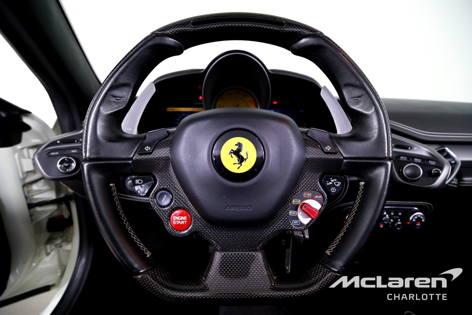 Used 2014 Ferrari 458 Spider RWD image 15