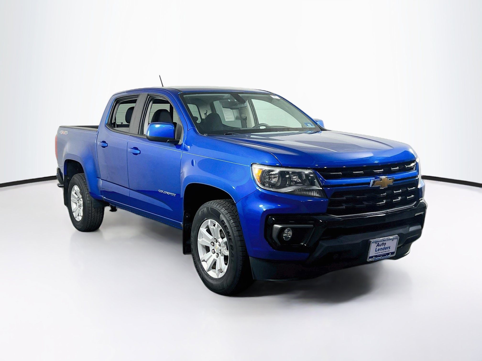 Used 2021 Chevrolet Colorado LT w/ LT Convenience Package AWD/4WD image 3