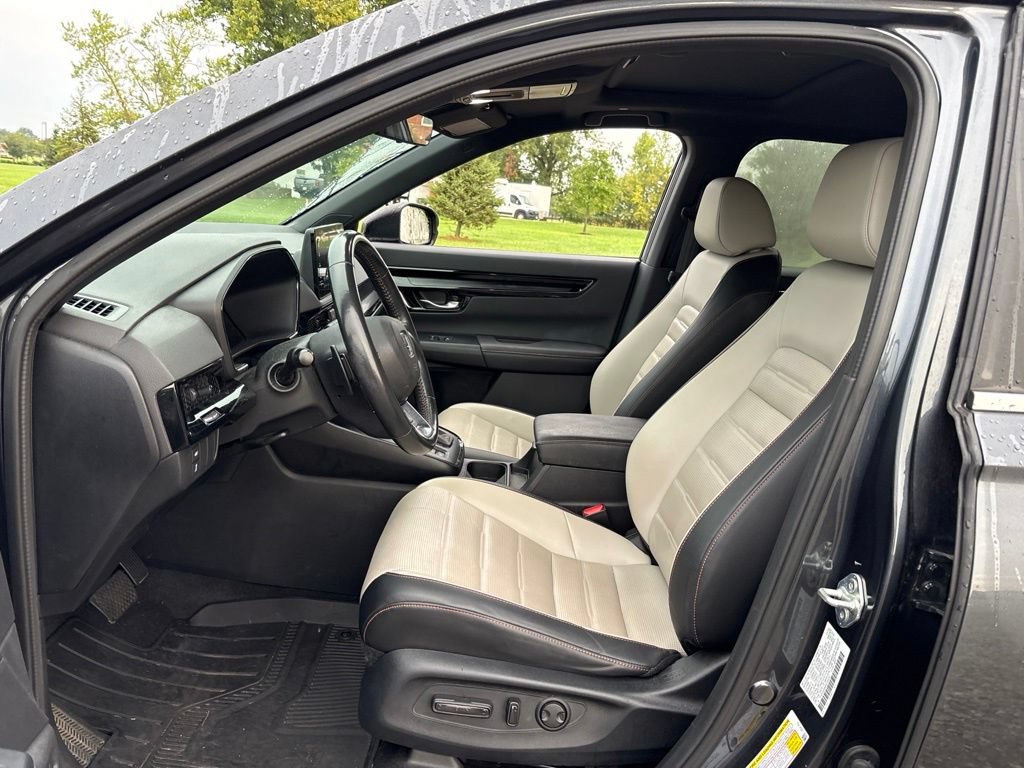 Used 2024 Honda CR-V Sport Touring image 19