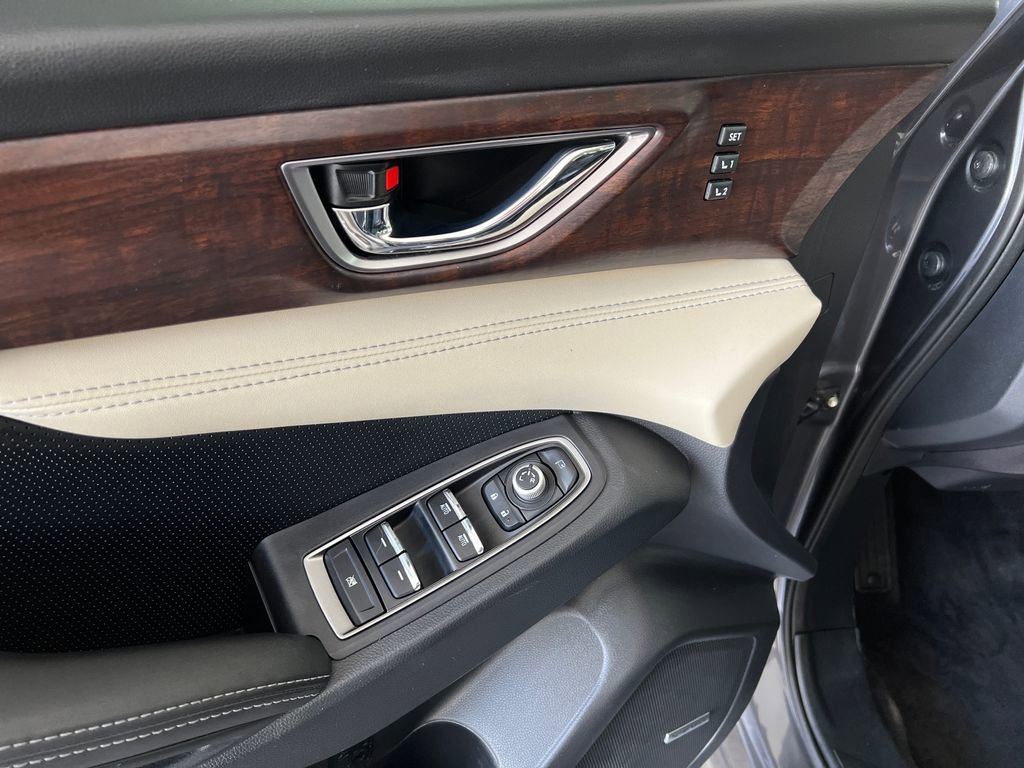Used 2022 Subaru Ascent Touring w/ Popular Package #2A image 13