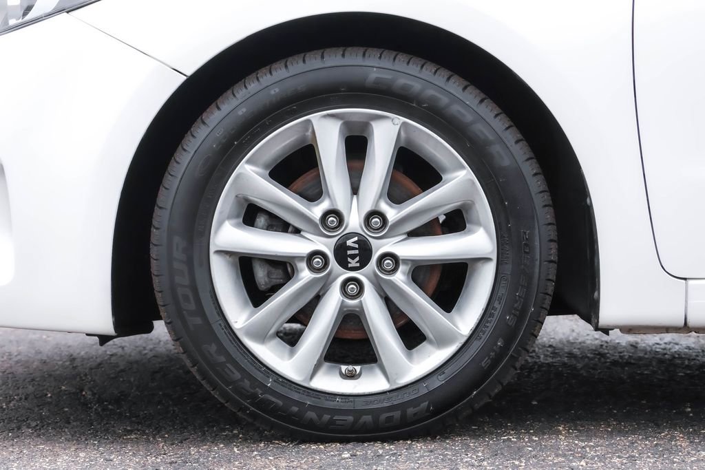 Used 2017 Kia Forte LX w/ LX Popular Package image 16