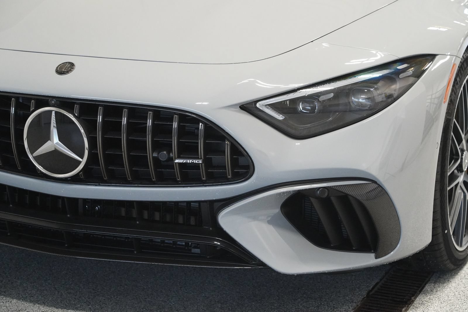 New 2026 Mercedes-Benz SL 63 AMG 4MATIC image 12